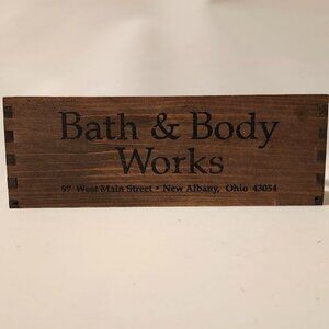 CUTE BATH & Body Works Crate BNWT HTF